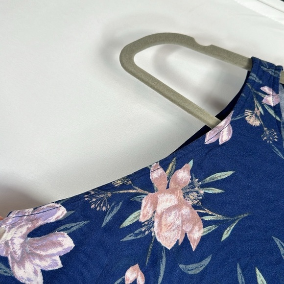 Talula Navy Blue & Pink Floral Cropped Tank Top Size Medium - Picture 6 of 10